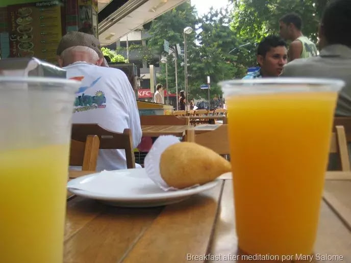 Breakfast after meditation por Mary Salome