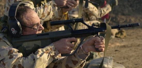 031204-F-7234P-007 715 550x266 Top 10 Military Rifles