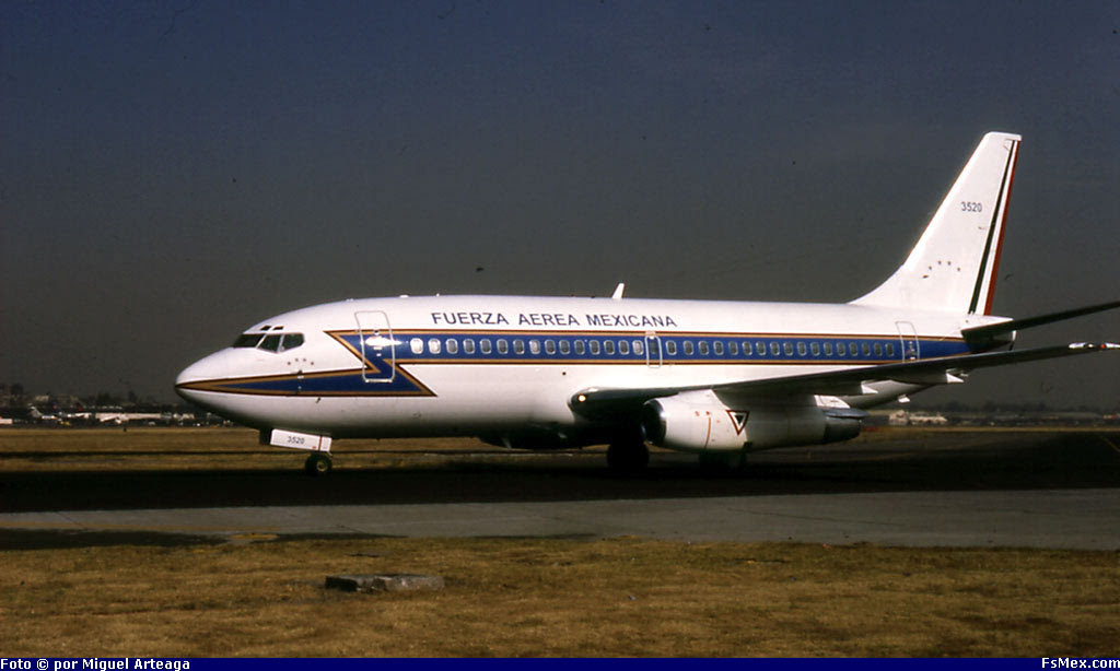 Fotos: Fuerza Aerea Mexicana - 737-2B7/Adv :: FsMex.com