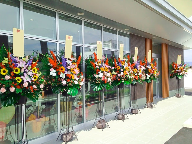 長野の花屋 ヌボー生花店 事例紹介 新社屋竣工祝い 祝スタンド花
