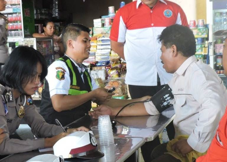 tes urine di terminal kertonegoro Ngawi