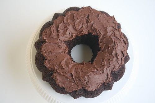 Root Beer Bundt - I Like Big Bundts