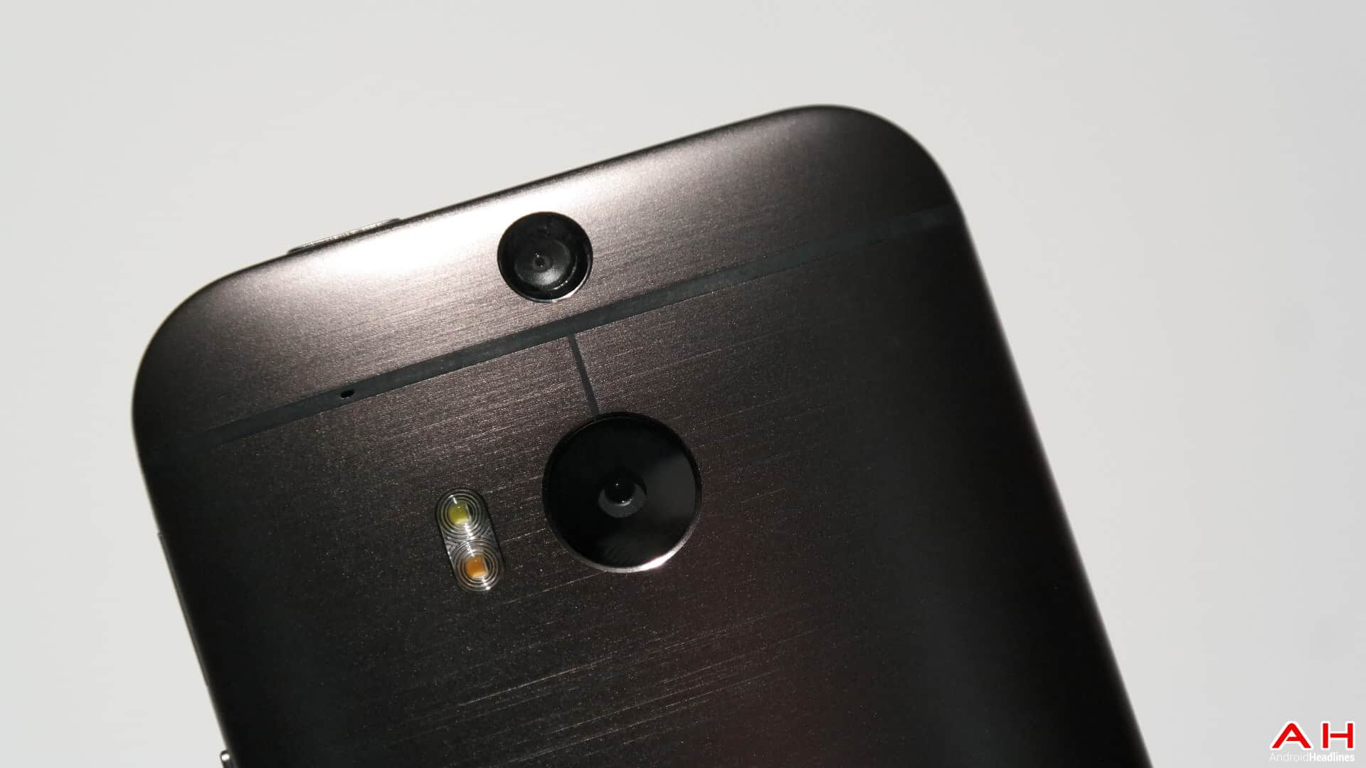 HTC One M8