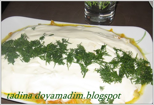 süzme yoğurtlu havuçlu kabak salatası
