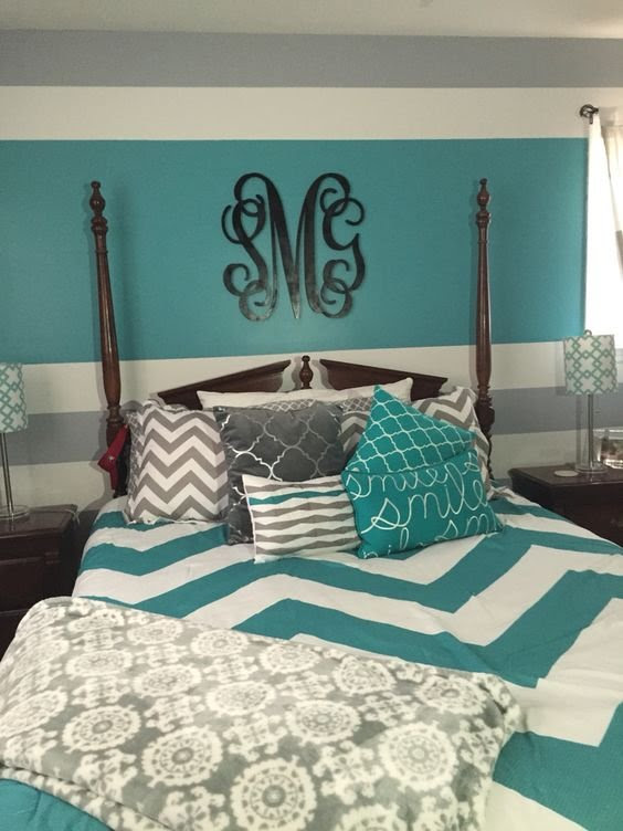 21 Breathtaking Turquoise Bedroom Ideas â