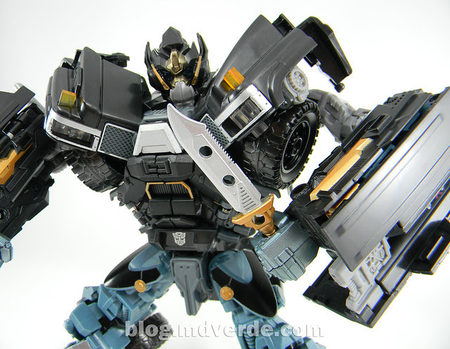Transformers Ironhide Leader - Dark of the Moon - modo robot
