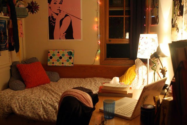 Yale Undergraduate Admissions — Ever wondered what rooms ...