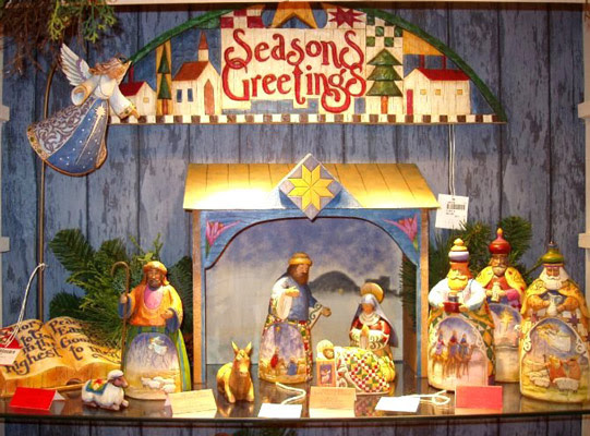 http://www.amerheritage.com/merchimages/christmas/enesco/bigNativity.jpg