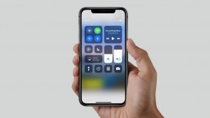 آيفون إكس iPhone X