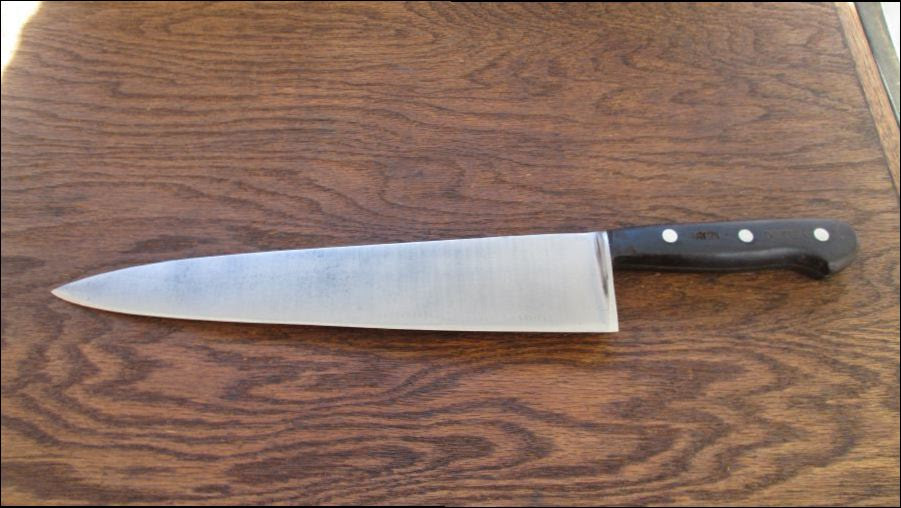 The Original Knife Has Silver Rivets? Is it a Dexter ... It's a completely free picture material come from the public internet and the real upload.