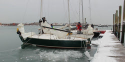J/24s frostbiting off Boston Sailing Center
