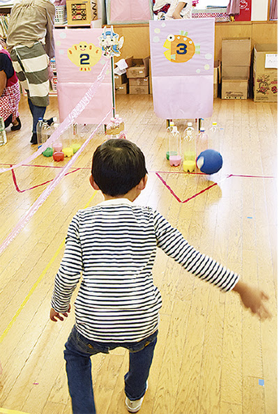 幼稚園バザーに1 500人 川和町で地域交流 都筑区 タウンニュース