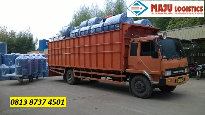 Sewa Truk  Fuso  Jakarta Sumatera MAJU LOGISTICS