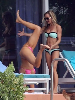 Joanna Krupa pink bikini yoga Miami