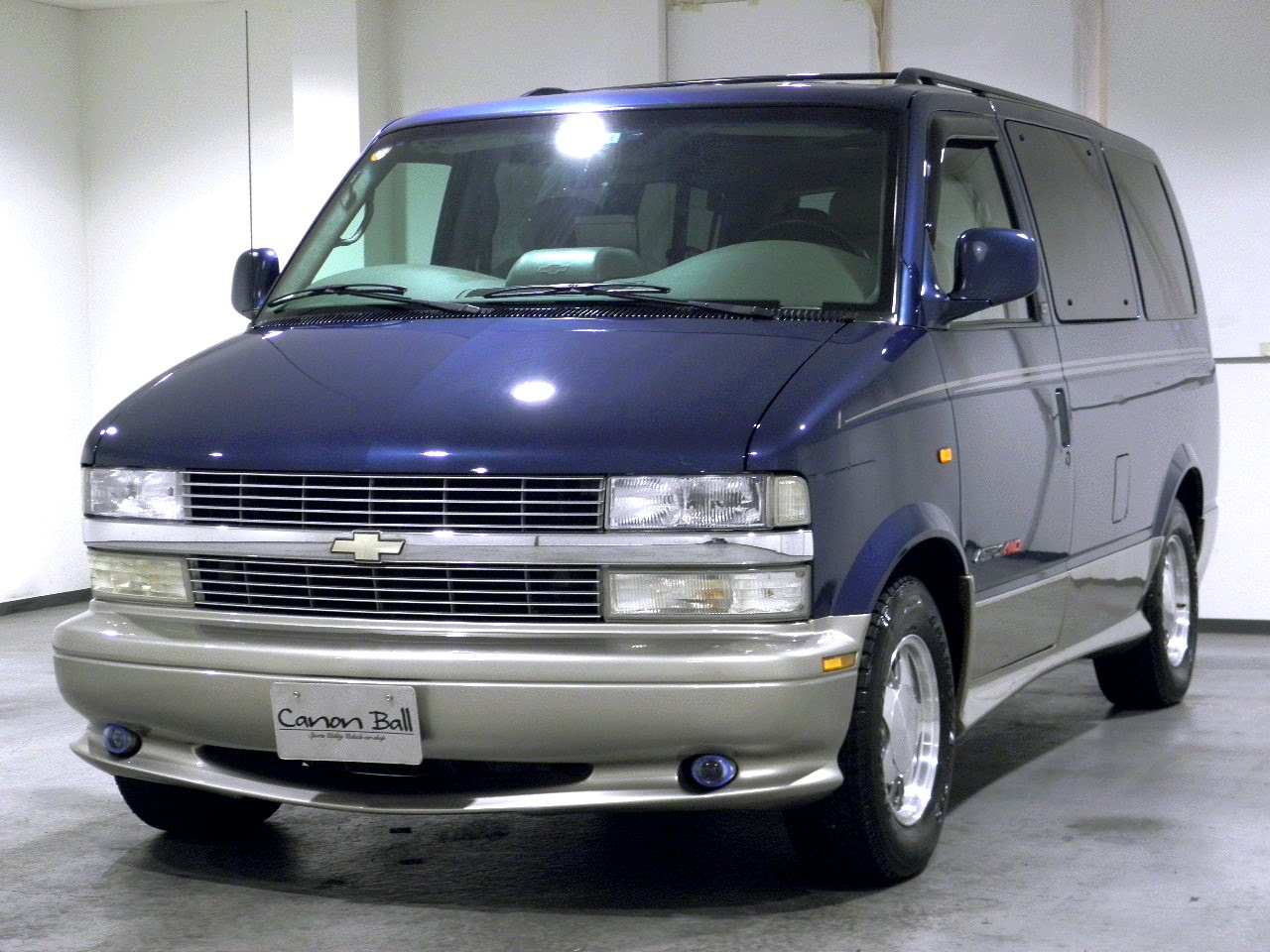 アストロ 中古車 シボレー中古専門店 キャノンボール 埼玉 16号線沿い