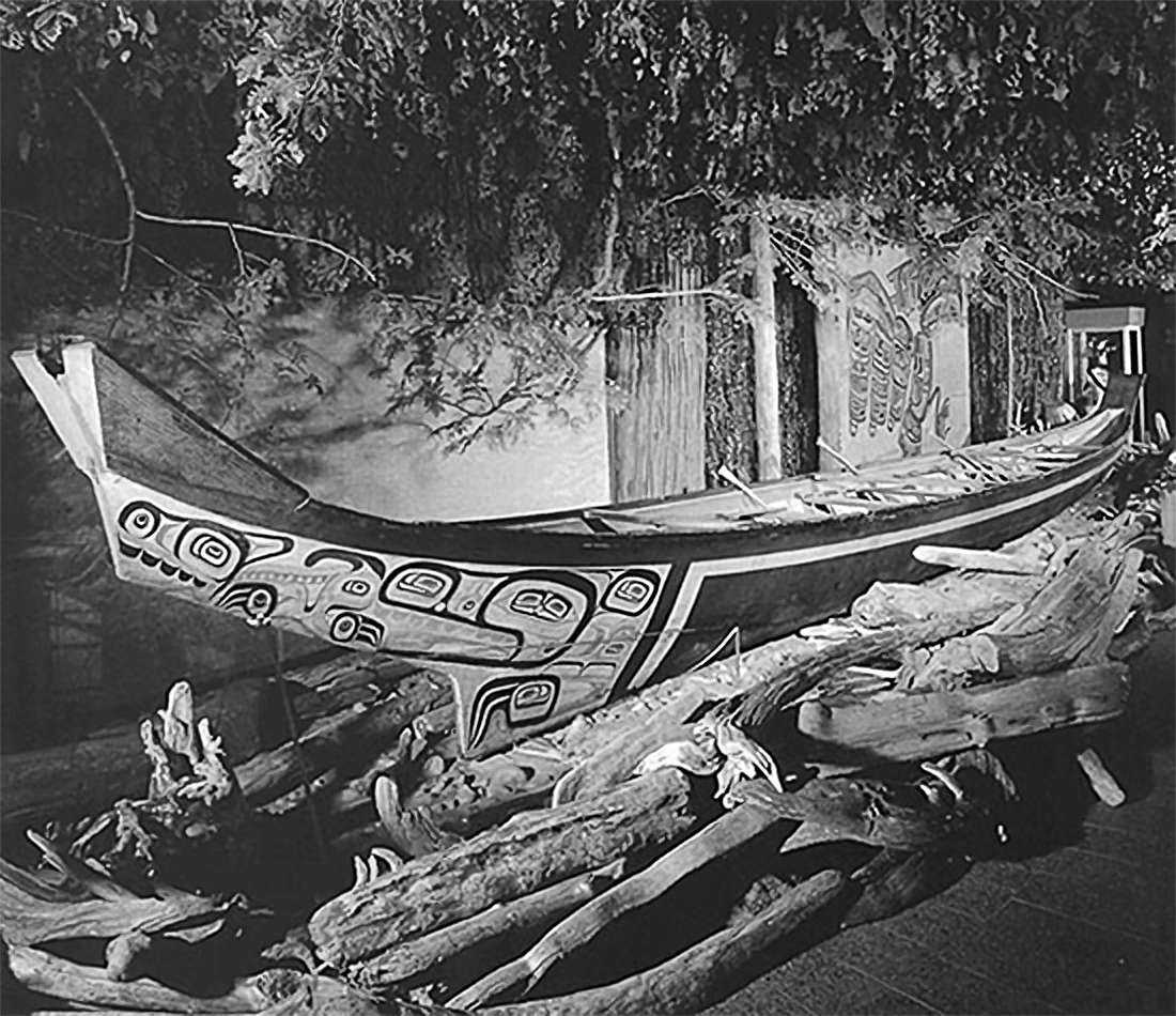Canoes of the First Nations of the Pacific Northwest
