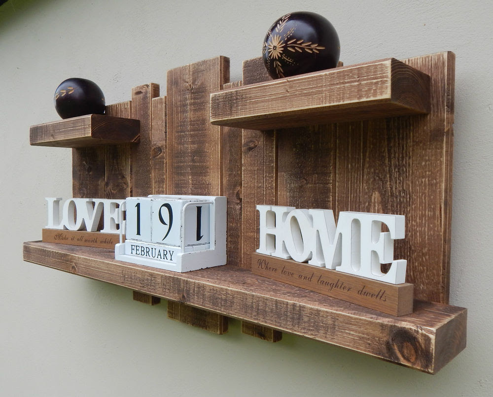 16 Wood Wall Decorations To Add Warmth To Your Home - Page 