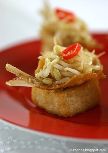 Red & White Menu 1