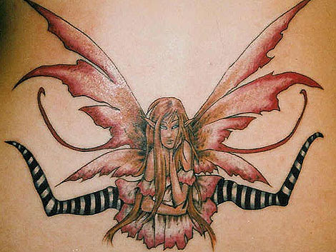 http://www.bbc.co.uk/threecounties/content/images/2005/08/03/tattoo_10a_340x250_470x353.jpg