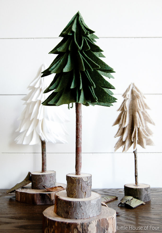 15 Farmhouse Christmas Decor Ideas