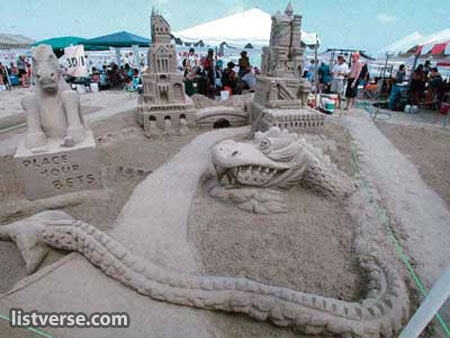 Family-Vacations-Aia-Sandcastle-Competition