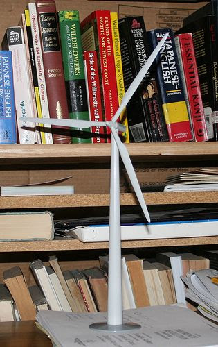  electricity-plans.com/wind-generators-for-home-use.html Wind Generator