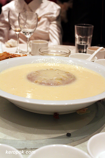 Hot Sweetened Teochew "Oor Ni" Yam Paste with Sweet Corn in Coconut Milk