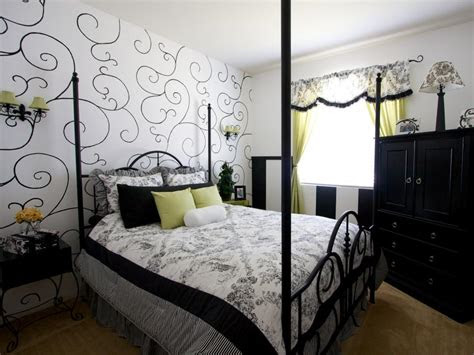 bedrooms   budget   favorites  rate  space