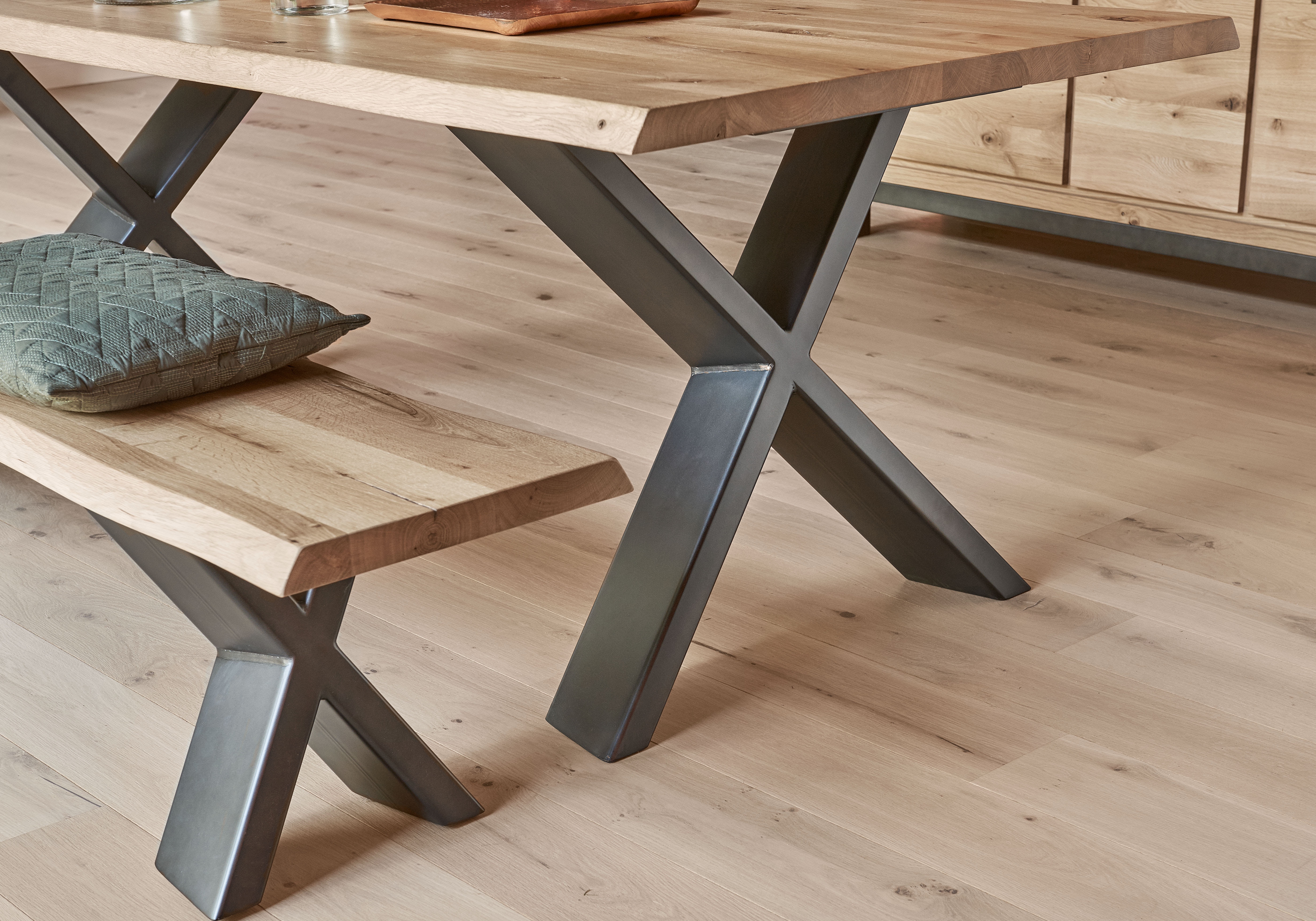 Table rectangulaire largeur 110 bois naturel et metal type Table rectangulaire largeur 110 bois naturel et metal type