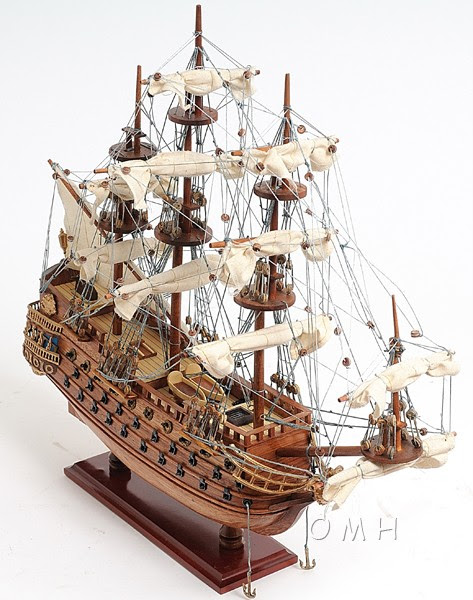Photos How Wooden Model Ships are built, Handcrafted Models Include ...