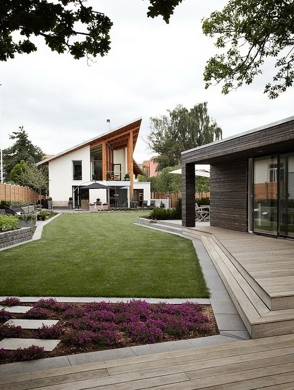 Modern Scandinavian House With a Futuristic Touch | DigsDigs