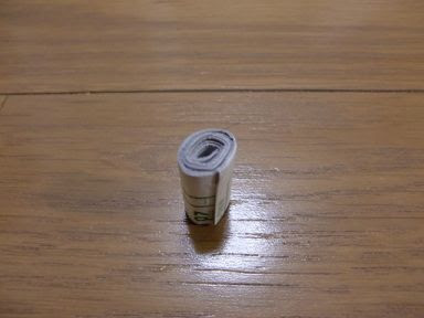 ビニール袋のパラシュート 簡単手作りおもちゃの作り方 工作図鑑