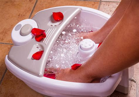 Subscribe to our free newsletters to receive latest health news and alerts to your email inbox. The Best Foot Baths With Heat For Your Home & Salon - Foot