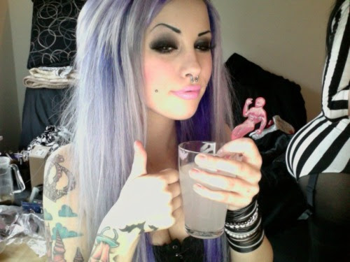 woman with tattoo