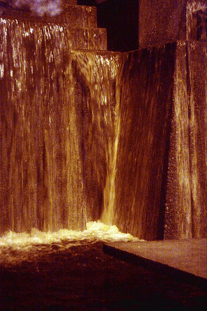 keller fountain, infrared