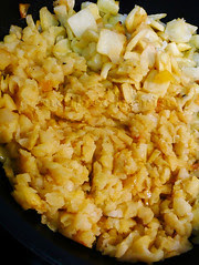 patatas enteras y trituradas