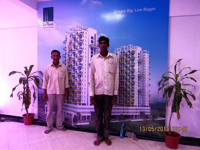 Visit Le Reve, 2 BHK & 3.5 BHK Flats in 22 Story 2 Towers, adjoining Radisson Hotel, Kharadi Hadapsar Bypass, Kharadi, Pune 411 014