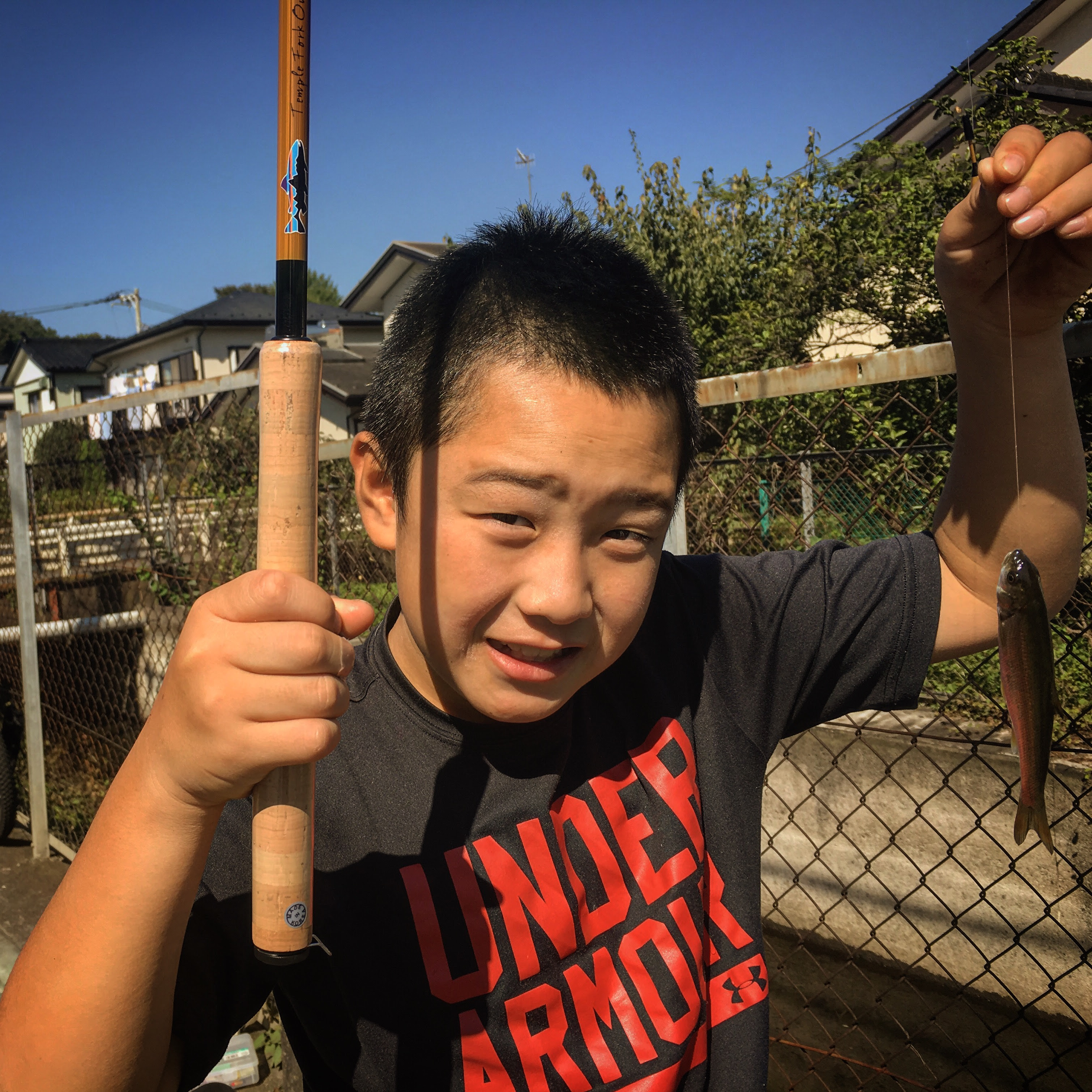 子供との時間 ウグイが釣れたよ 次男と冠水前用水路にて魚釣り いいぶさ日記