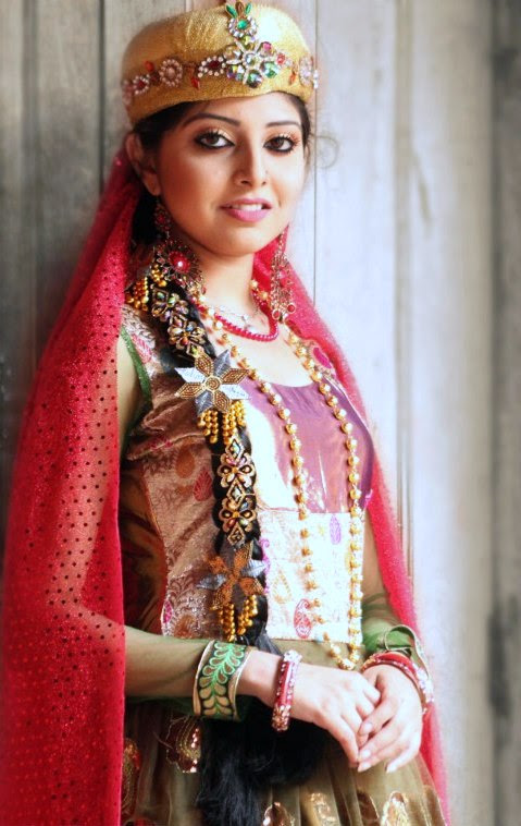 Porshi Bangladeshi Singer Model Actress Biography & Photos