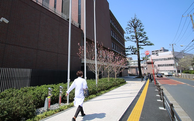 トップページ 東京女子医科大学