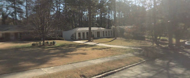 2011-12-19-1743-Merton-Street-view-1