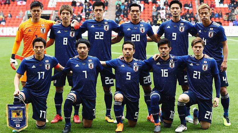 日本代表のユニフォームはなぜ青い サムライブルーのトリビア Spaia スパイア