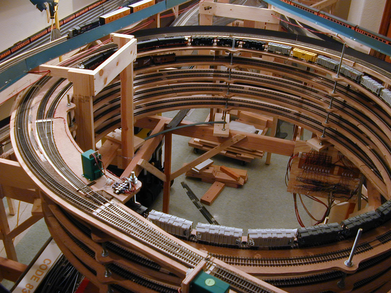 Model Railroad Layout Construction Photos of SP's Cascade 