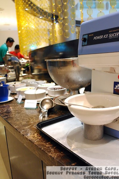 Buffet at Atrium, Sunway Pyramid Tower Hotel-35