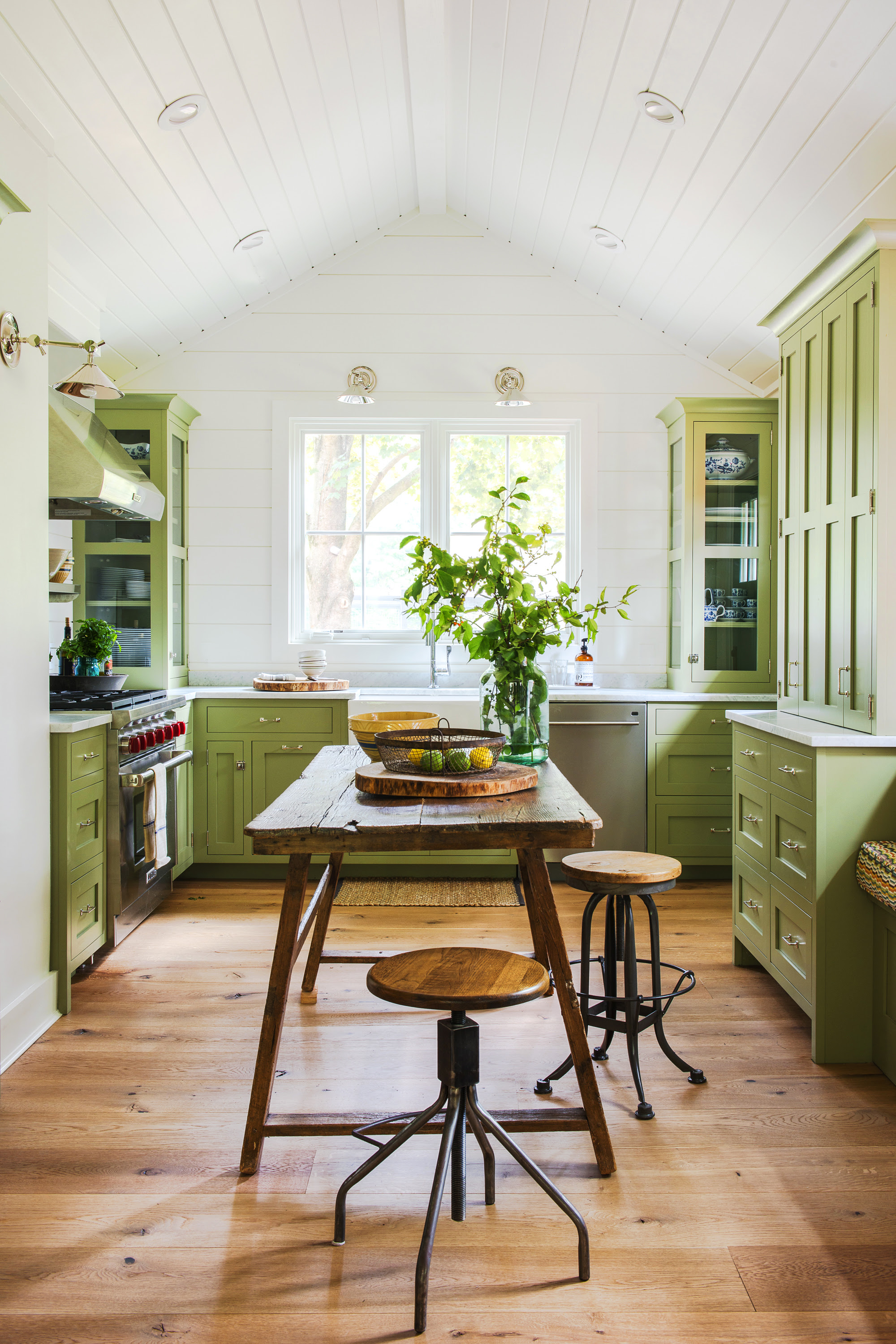 17 Best Kitchen Paint And Wall Colors Ideas For Popular Kitchen