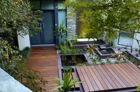 Modern Home Design Plans on Eco Friendly Modern Water Features By H20 Designs Utilise Recycled