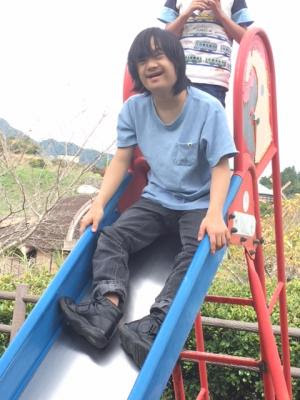 公園へ行こう 愛媛県認可 伊予市 砥部町 松前町 松山市の放課後等デイサービス 運動療育こどもプラス