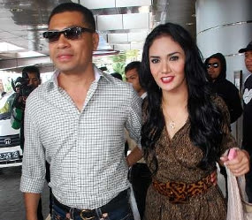 Raul Cekik Wartawan, KD Teriak