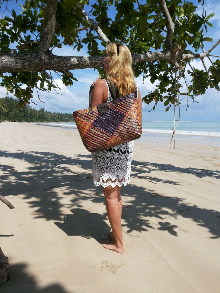 HANDMADE STRAW BAGS FROM THAILAND,VISIT OUR WEBSITE WWW.DIODONNA.NL ...