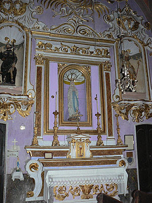 chapelle mauve.jpg